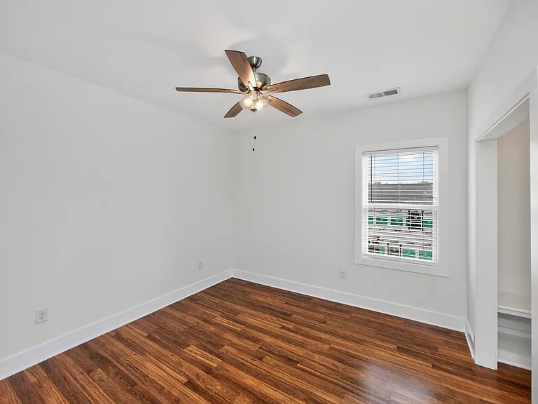 7 Decatur St — Photo 33