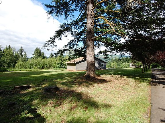 4th image of 23217 NE 209th Ave