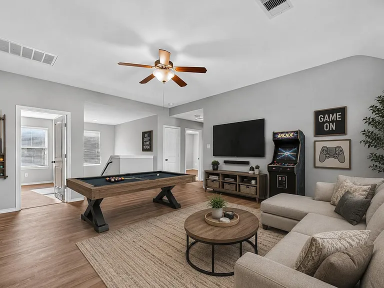 1326 Seagler Pond Ln — Photo 36