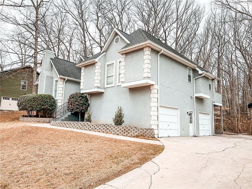 2048 Oakcreek Dr, Lithia Springs, GA 30122 Zillow