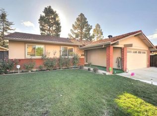 34270 Whitehead Ln, Fremont, CA 94555