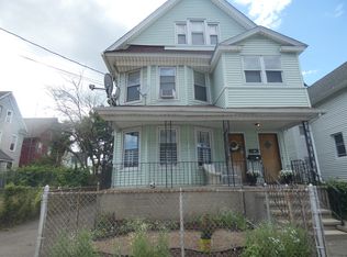 211 Merriam St, Bridgeport, CT 06604