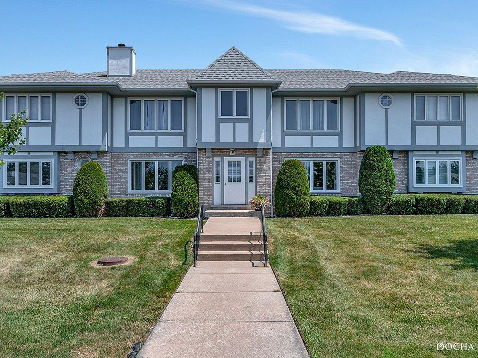 1st image of 15 Saint Moritz Dr Unit 201