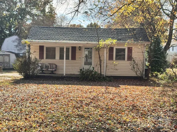 220 Highland Ave SW, Concord, NC 28027