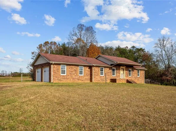 3401 State Highway 135, Stoneville, NC 27048