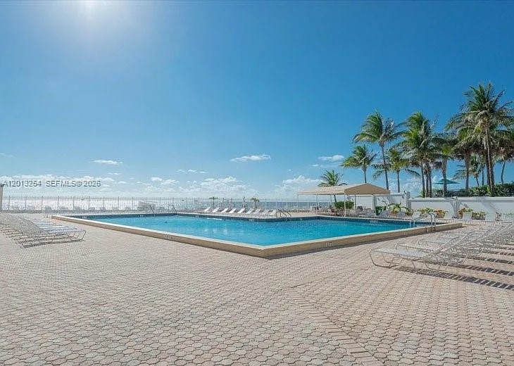 3505 S Ocean Dr #210 — Photo 20