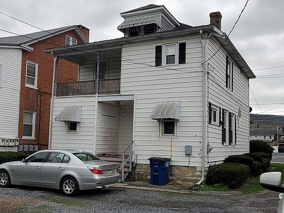 3rd image of 441 & 443 E Pitt St