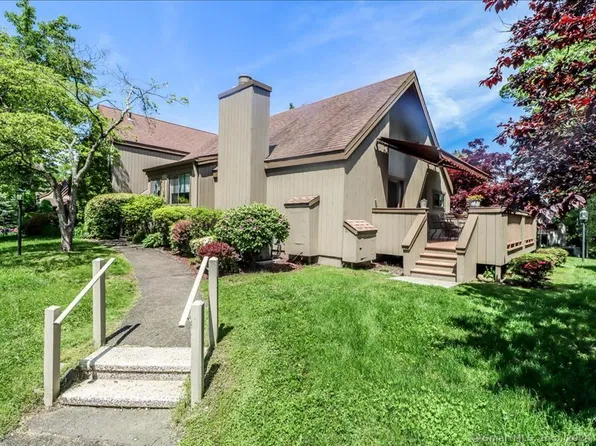 273a Agawam Drive #273a, Stratford, CT 06614