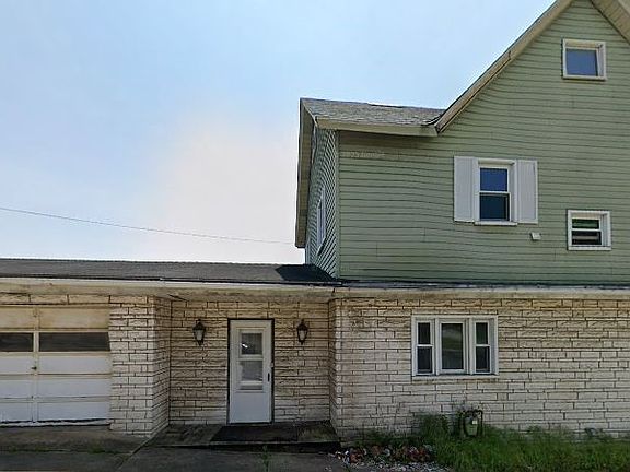 5th image of 720 Center St