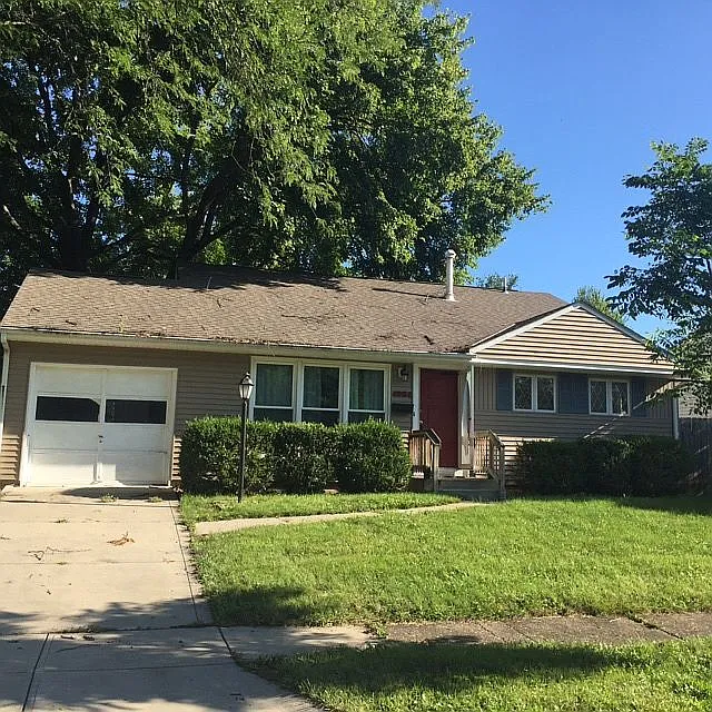 4984 McAllister Ave photo 1