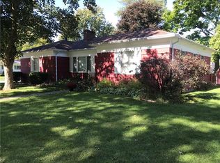 700 Laurelton Rd, Rochester, NY 14609