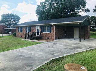 350 Rones Chapel Rd, Mount Olive, NC 28365