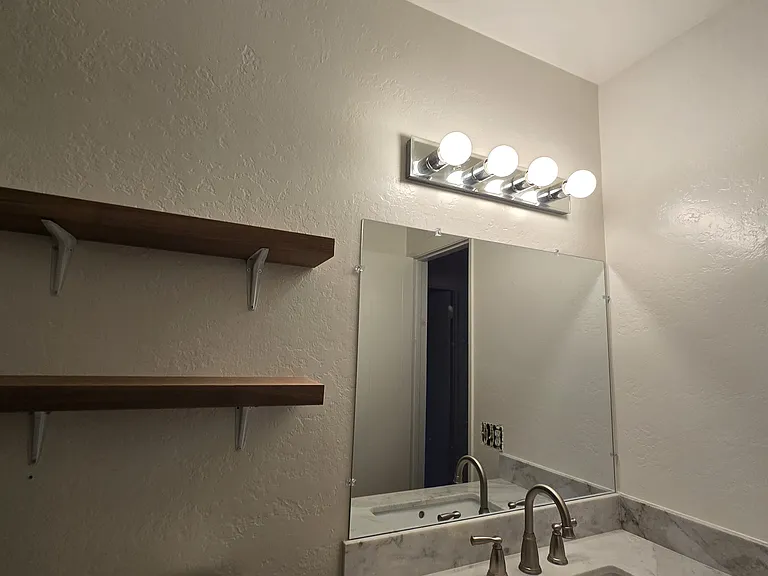 7291 La Mancha Cir #C — Photo 9