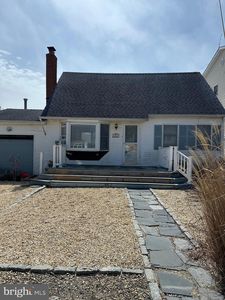 41 Frank Dr, Manahawkin, NJ, 08050