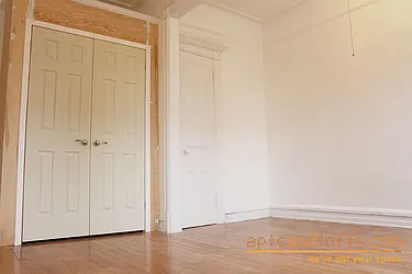 Rented by aptsandlofts.com