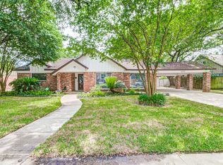 4975 Valkeith Dr, Houston, TX 77096