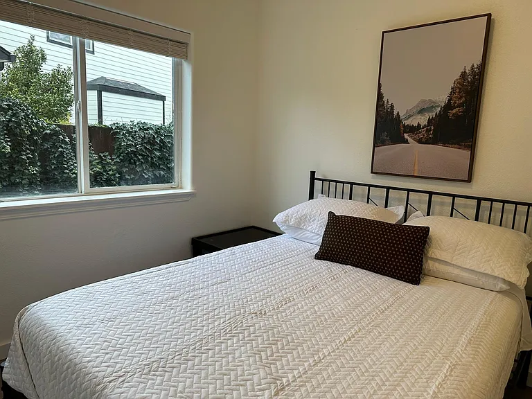 guest bedroom #1