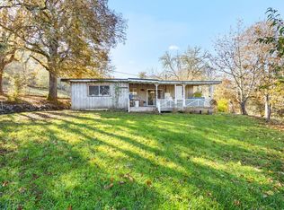 3620 Happy Valley Rd, Roseburg, OR 97471