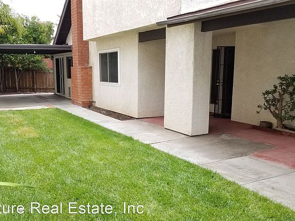 3rd image of 3612 Del Paso Ct