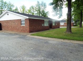 1200F Sanpat Ln #4, Carbondale, IL 62902