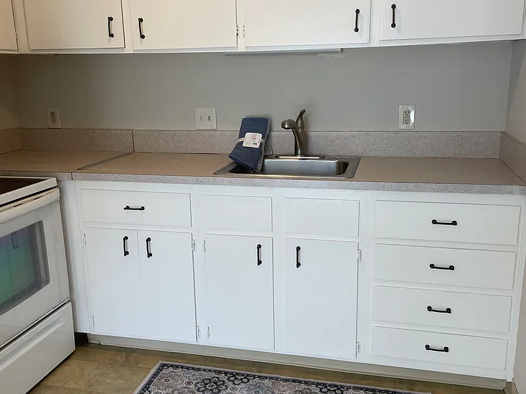 5330 SE Lafayette St #2 — Photo 3