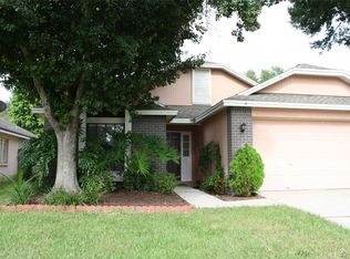 1527 Chepacket St, Brandon, FL 33511