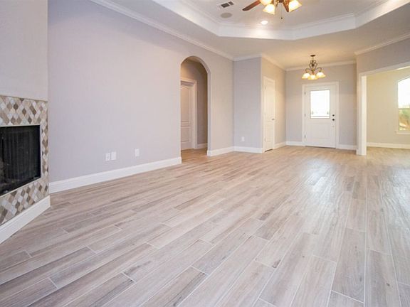 4th image of 3736 Greenway Pointe Dr