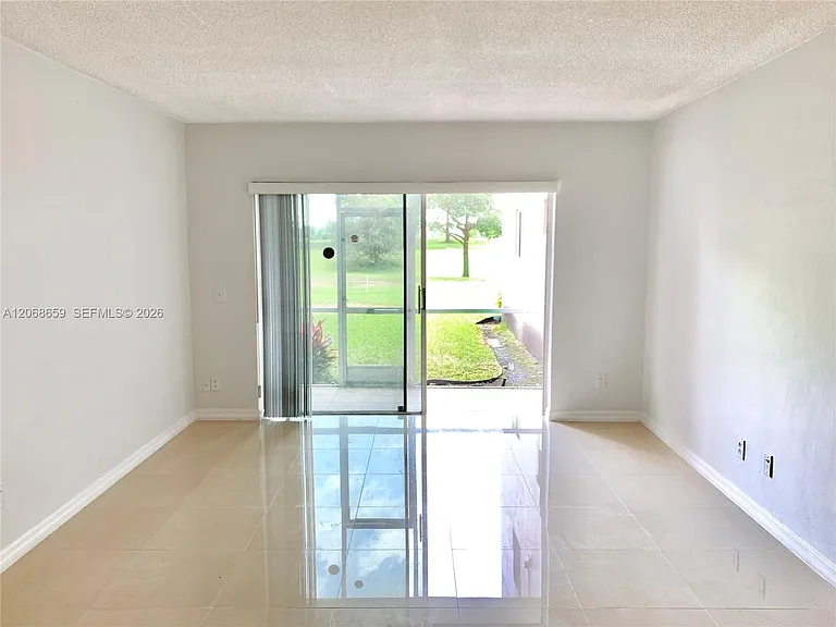 2491 SW 82nd Ave #106 — Photo 3