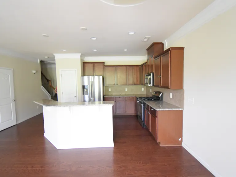 9620 Camberley Ave NW — Photo 9