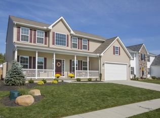 39494 Clayton Dr, Avon, OH 44011