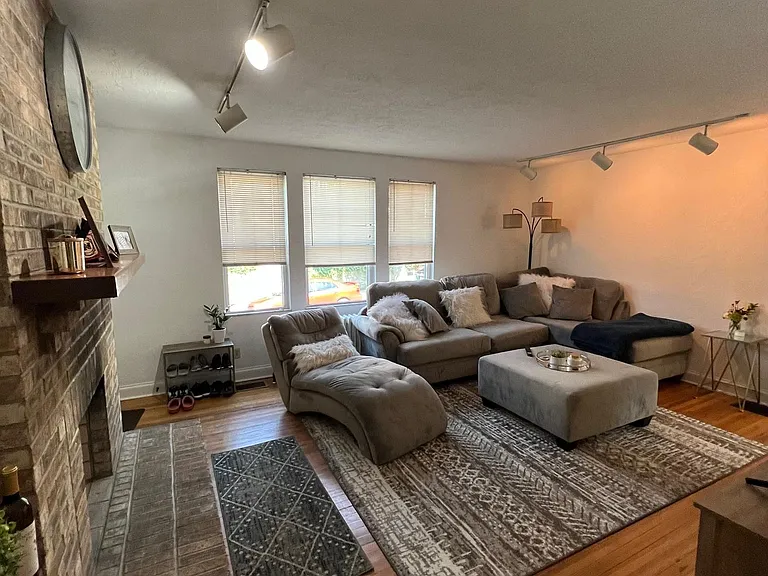 301 Kambach St #1 — Photo 5