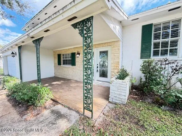 2645 Driftwood Dr, Titusville, FL 32780