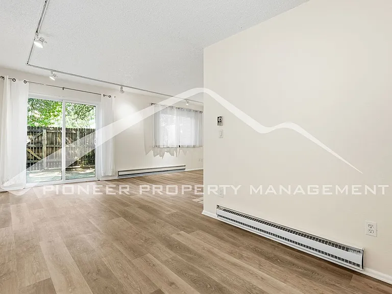 1638 Centaur Cir — Photo 5