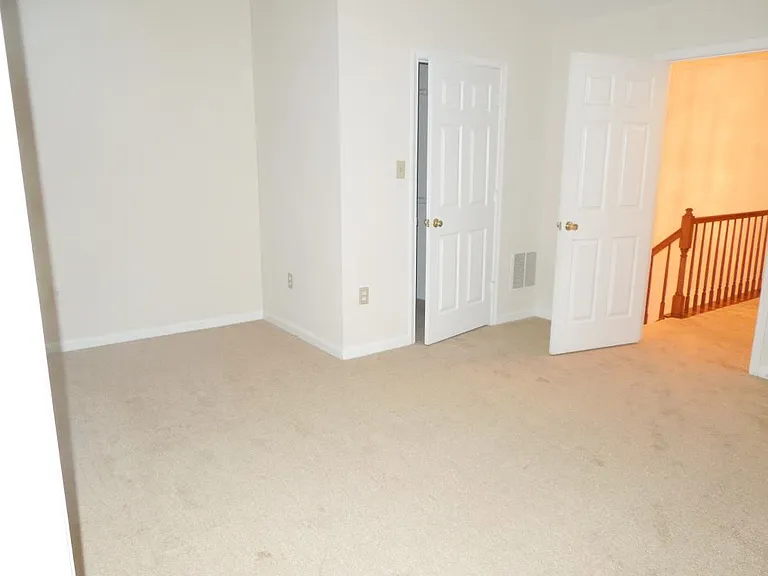 3945 Kathryn Jean Ct — Photo 15