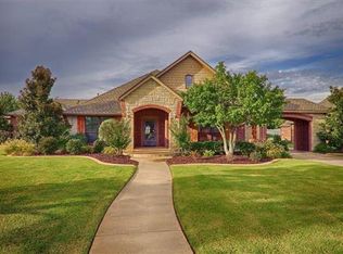 10800 Valleyside Cir, Oklahoma City, OK 73151