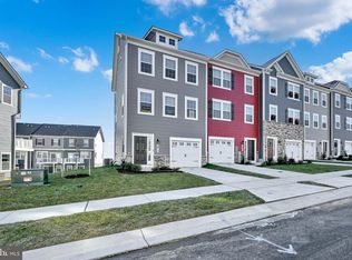 8386 Dieter Dr, Rosedale, MD 21237