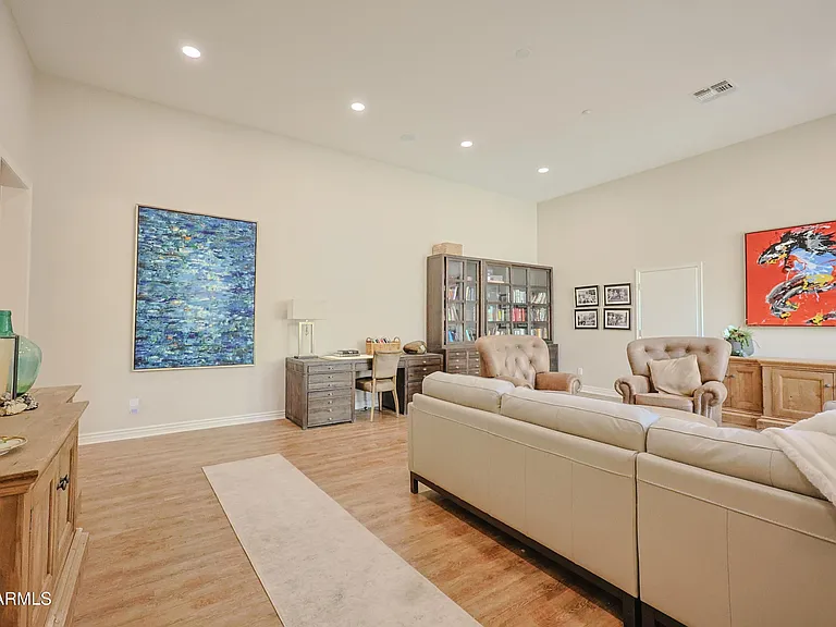 42405 N Harbour Town Ct — Photo 11