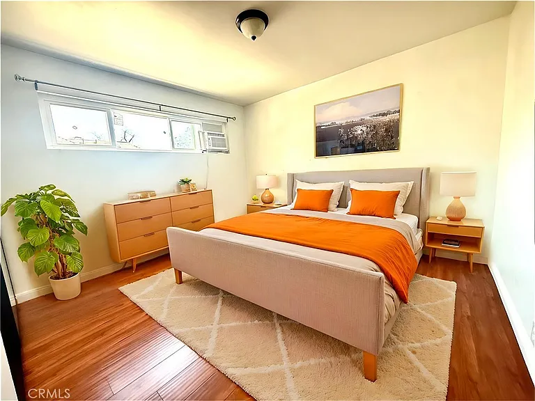 414 Mariposa Ave #F — Photo 3
