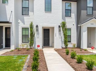 304 Sulphur Springs Rd #102, Bryan, TX 77801