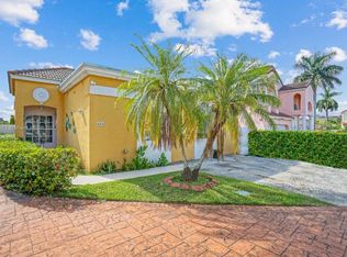 664 NW 123rd Path #IO, Miami, FL 33182