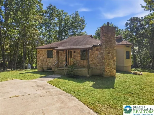 509 Lehigh Gorge Dr, Jim Thorpe, PA 18229