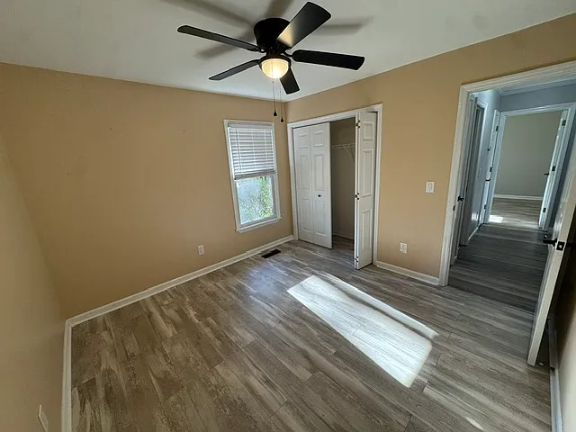 3 bed, 1405 sqft, $1,900 — Photo 4