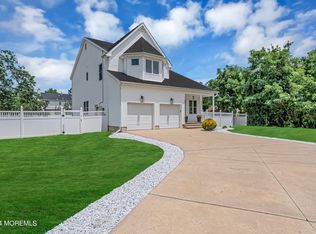 232 Kristi Shay Ln, Brick, NJ 08723