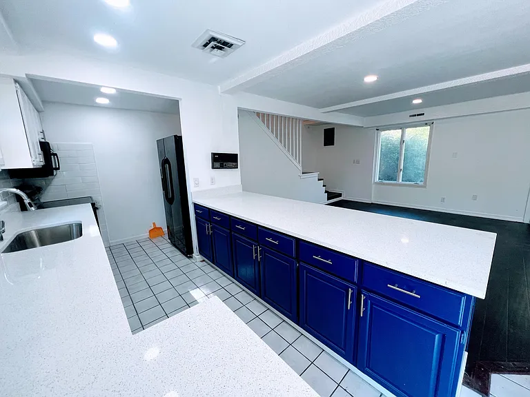 Kitchen 3