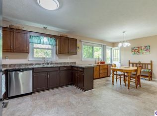 3040 Liberty St, Radcliff, KY 40160