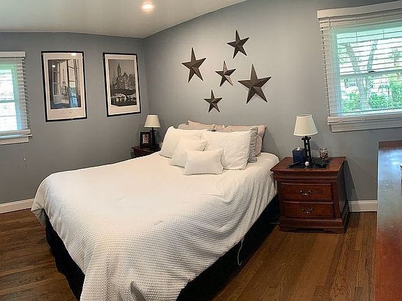 2nd image of 12 Taylor Ave