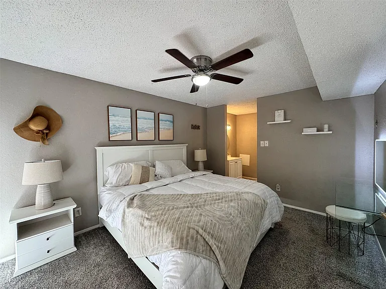 6312 Peacock Hills Dr — Photo 11