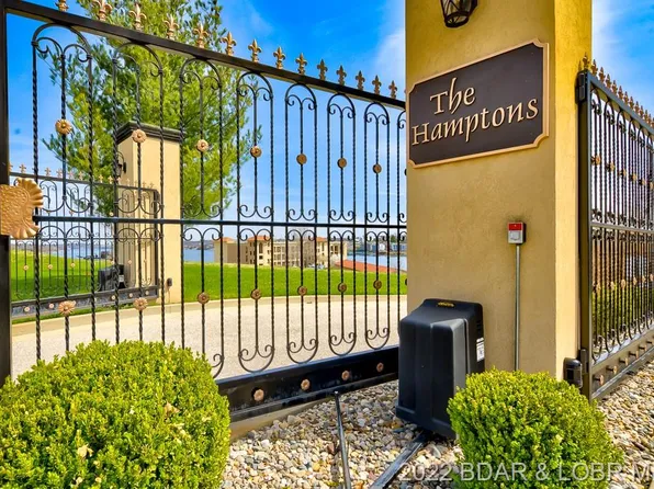 1184 Jeffries Rd #317, Osage Beach, MO 65065