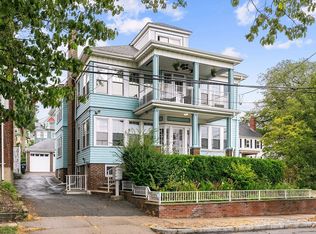 7 Nichols St APT 1, Chelsea, MA 02150