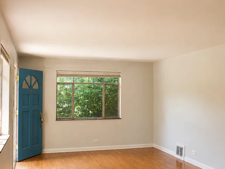 1944 S Columbine St #2 — Photo 1